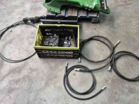 Chargeur frontal Mailleux Voorlader aanbouwdelen passend aan JOHN DEERE 6R en 6M 4 cilinder