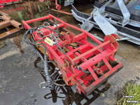 Coupe-blocs d'ensilage Redrock hefmast voor kuilhapper