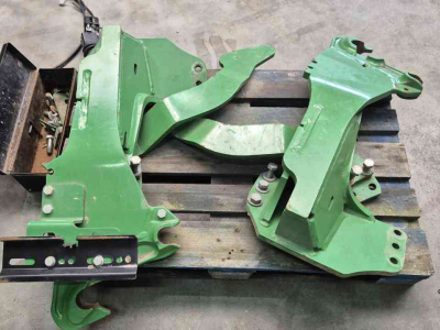 Chargeur frontal Mailleux Voorlader aanbouwdelen passend aan JOHN DEERE 6R en 6M 4 cilinder