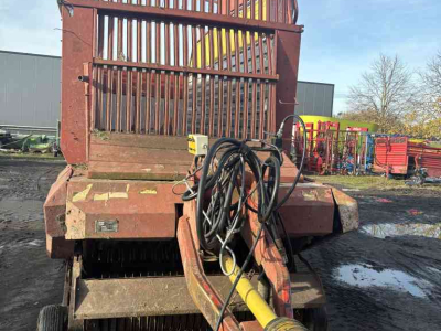 Autochargeuse Strautmann Vitesse 260