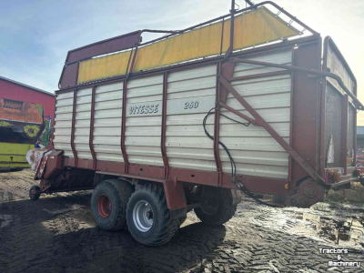 Autochargeuse Strautmann Vitesse 260