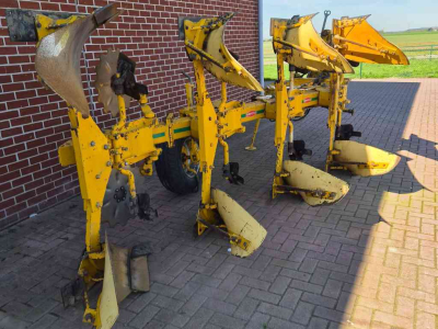 Charrues Rumptstad RPV 140-480 3+1 vario