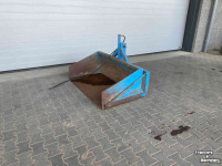 Transport godets de tracteur  Trekkerbak