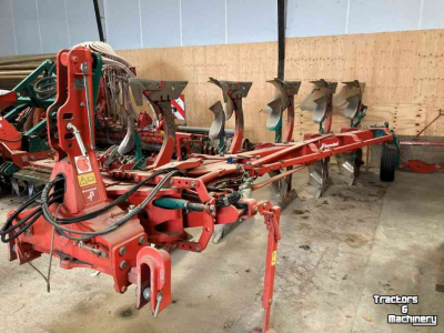 Charrues Kverneland EG 100 5 schaar ploegen