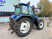 Tracteur New Holland TS90 4WD