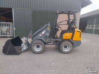 Chargeuse sur pneus Giant 337 T