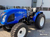 Tracteur New Holland BOOMER 45 HST STAGE V