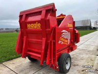 Distributeur de paille pour des logettes Teagle Tomahawk 8150SC Dualchop
