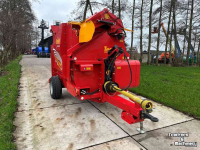 Distributeur de paille pour des logettes Teagle Tomahawk 8150SC Dualchop