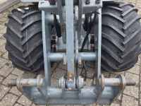 Chargeuse sur pneus Giant D337T