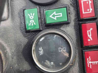 Chargeuse sur pneus Giant D337T