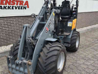 Chargeuse sur pneus Giant D337T HD