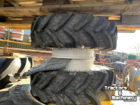 Roues, Pneus, Jantes, Barillets Jumelage BKT BKT 200/70R16 Banden