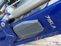 Chargeur frontal New Holland New Holland/STOLL  715LA  /FZ41-25 Profiline 100cm