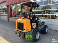 Chargeuse sur pneus Giant G1500 X-Tra Shovel / Mini-shovel