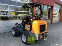 Chargeuse sur pneus Giant G1500 X-Tra Shovel / Mini-shovel
