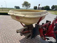 Distributeur d‘engrais Vicon Pendelstrooier