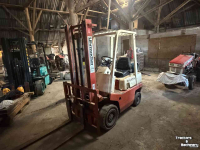 Chariot élévateur  F01A15