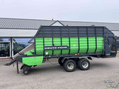 Autochargeuse Deutz-Fahr Feedmaster 4400 D