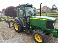 Tracteur John Deere 5615 v