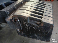 Poids frontaux Case 47 kilo