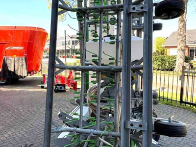 Autres matériel et accessoires de prairie Zocon Greenkeeper met Zaaimachine