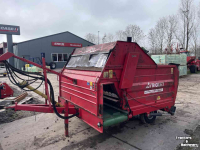 Distributeur de fourrage en bloc Trioliet Multifeed