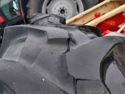 Roues, Pneus, Jantes, Barillets Jumelage Pirelli 14.9R24