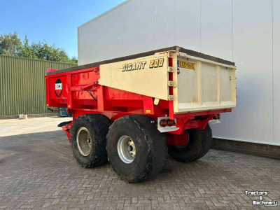 Benne agricole Beco Gigant 200