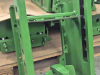Autres tracteurs et accessoires John Deere Rockinger trekhaakframe met Piton-Fix JD 5020 en 5R