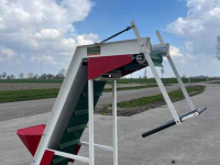 Convoyeur Keulmac Kisten vulband