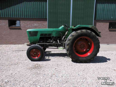 Tracteur Deutz-Fahr D 6006