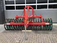 Rouleau compacteur latérale / avant Kverneland Varus