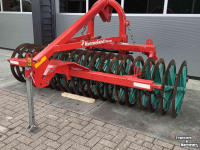 Rouleau compacteur latérale / avant Kverneland Varus