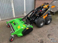 Chargeuse compacte Giant SK252D + klepelmaaier