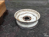 Roues, Pneus, Jantes, Barillets Jumelage  900x15  3