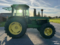 Tracteur John Deere 3650 marge
