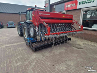 Semoir Combination Kongskilde Zaaimachine met 29 zaaipijpen + Sicma rotorkopeg 3 mtr
