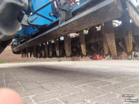 Semoir Combination Kongskilde Zaaimachine met 29 zaaipijpen + Sicma rotorkopeg 3 mtr