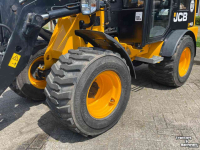 Chargeuse sur pneus JCB 403 smart power