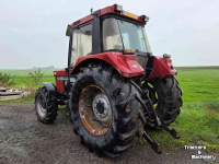 Tracteur Case-IH 845 XL
