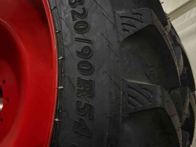 Roues, Pneus, Jantes, Barillets Jumelage  320/90R54 & 320/85R38