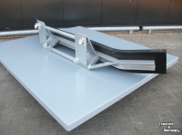 Rabot caoutchouc Hofstede Rubberschuif  rubber sneeuw modder voer erf schuif schuiver euro