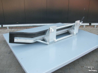 Rabot caoutchouc Hofstede Rubberschuif  rubber sneeuw modder voer erf schuif schuiver euro