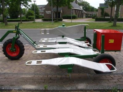 Autres matériel de fertilisation et accessoires Doornbos Zelfrijdend Wiedbed