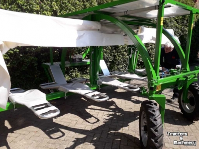 Autres matériel de fertilisation et accessoires Doornbos Zelfrijdend Wiedbed