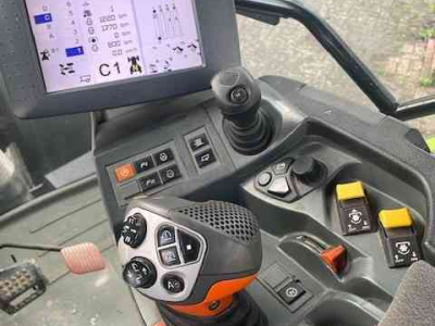 Tracteur Claas arion 650 cebis