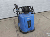Nettoyeur à haute pression Chaud/Froid Nilfisk MH 2M heetwater hogedrukreiniger stoomcleaner