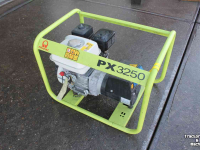 Groupes électrogènes  Pramac PX3250 generator aggregaat 230 volt Honda benzinemotor