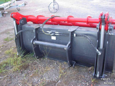 Désileuse à griffe Manitou S 225  D 80   H 80